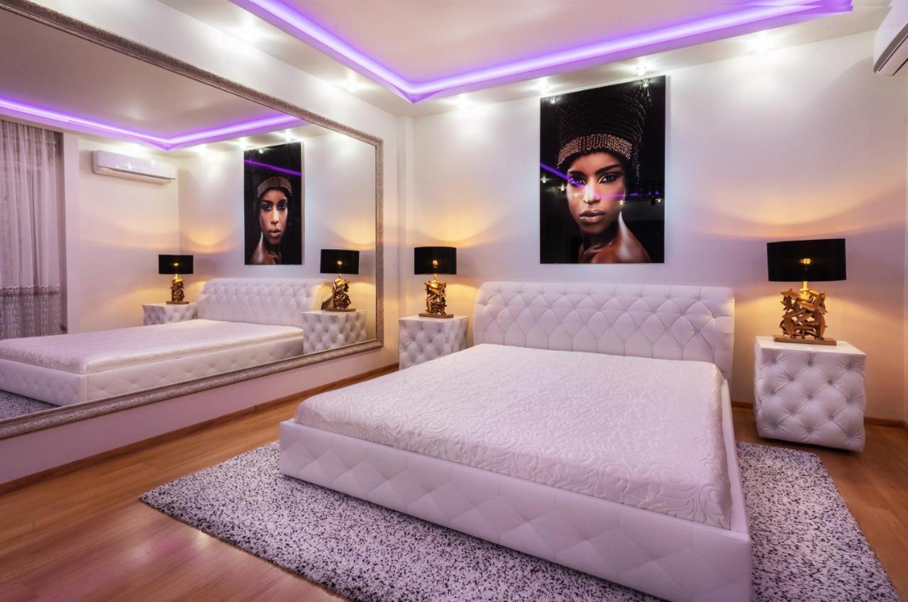 Premium Jacuzzi Apartment 克莱佩达 外观 照片