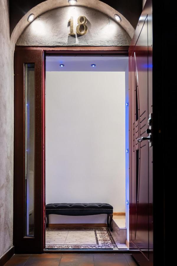 Premium Jacuzzi Apartment 克莱佩达 外观 照片